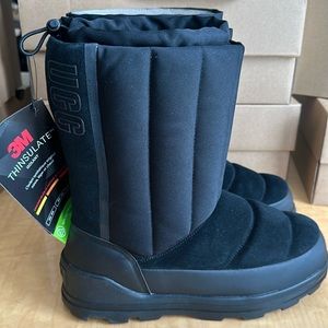 Ugg Women’s Classic Klamath Short Boot